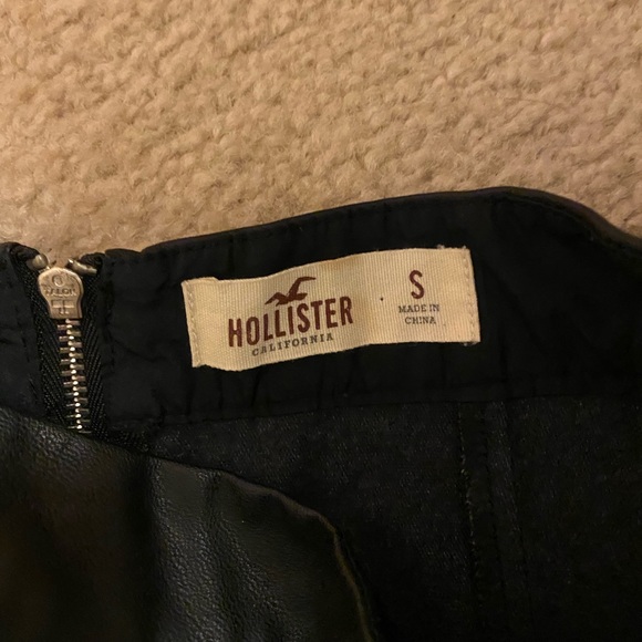 Hollister Leather Miniskirt - Picture 3 of 5